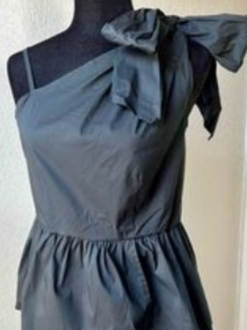 Who What Wear Black One-Shoulder Peplum Top